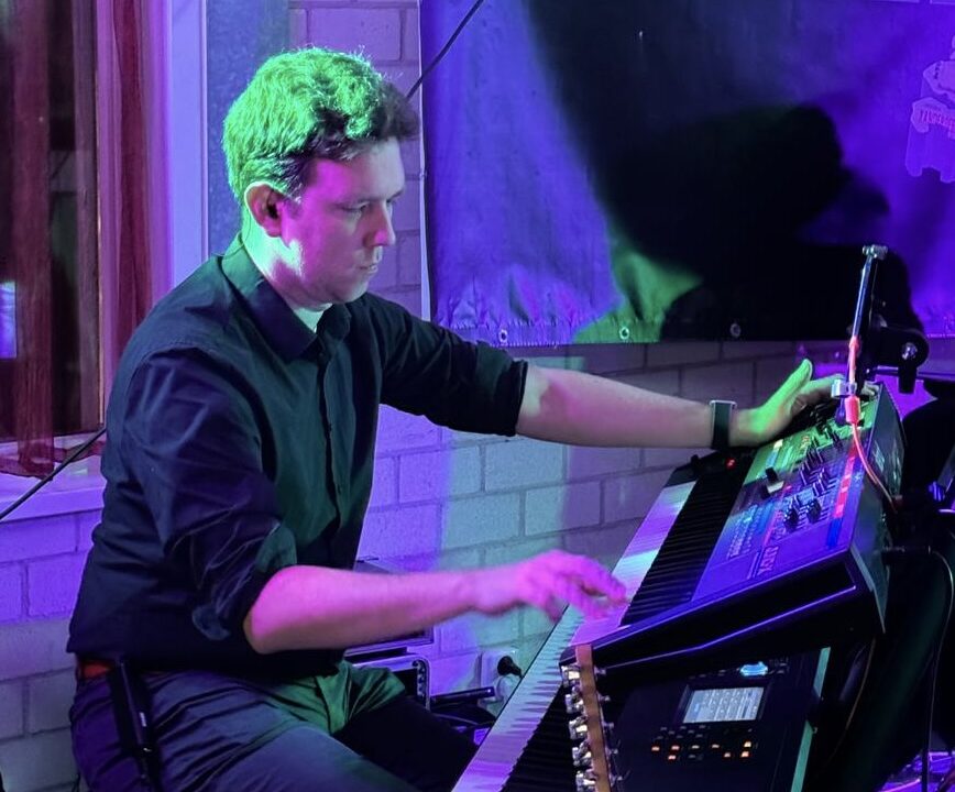 PHOTO-2023-11-30-15-39-00